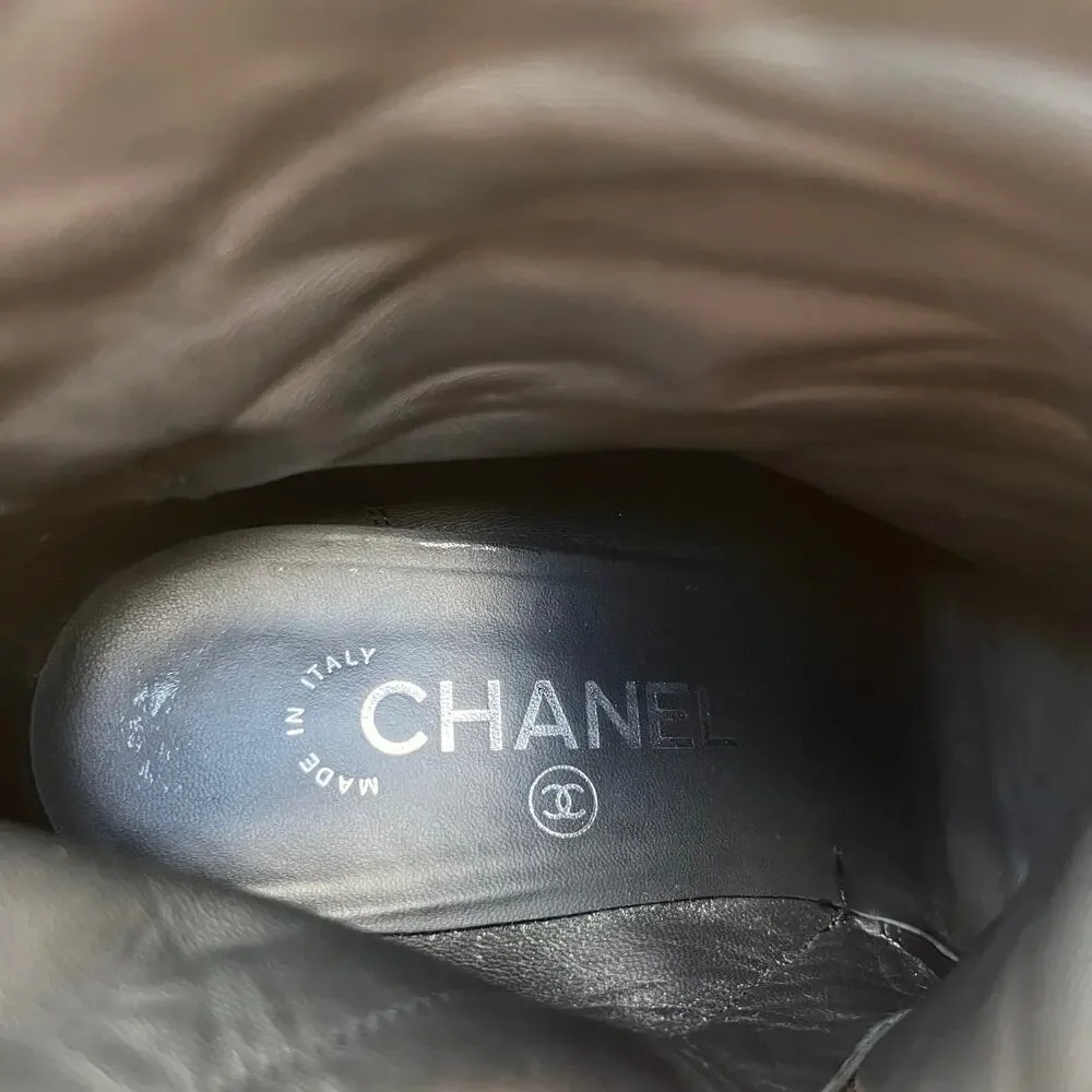 CHANEL details brand